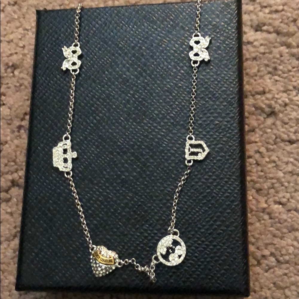 Like new! Juicy Couture necklace